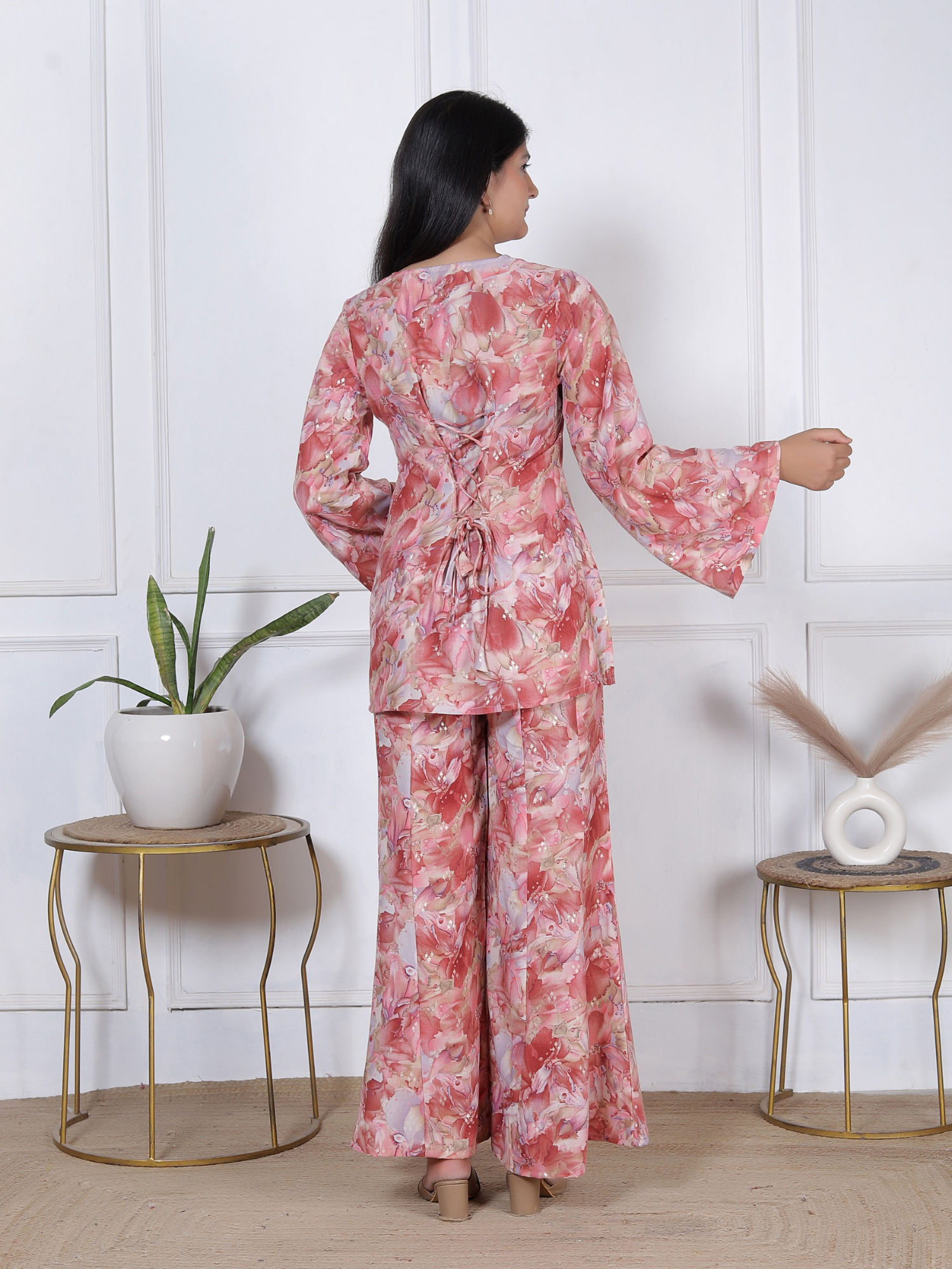 🌸Gulnaar square neck bell sleeves  Co-ord set🌸