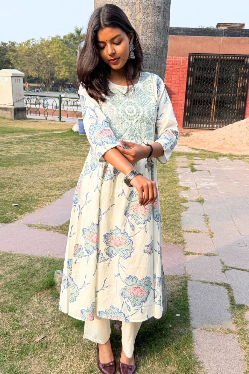 Women wearing basanti blue kurti for daily 